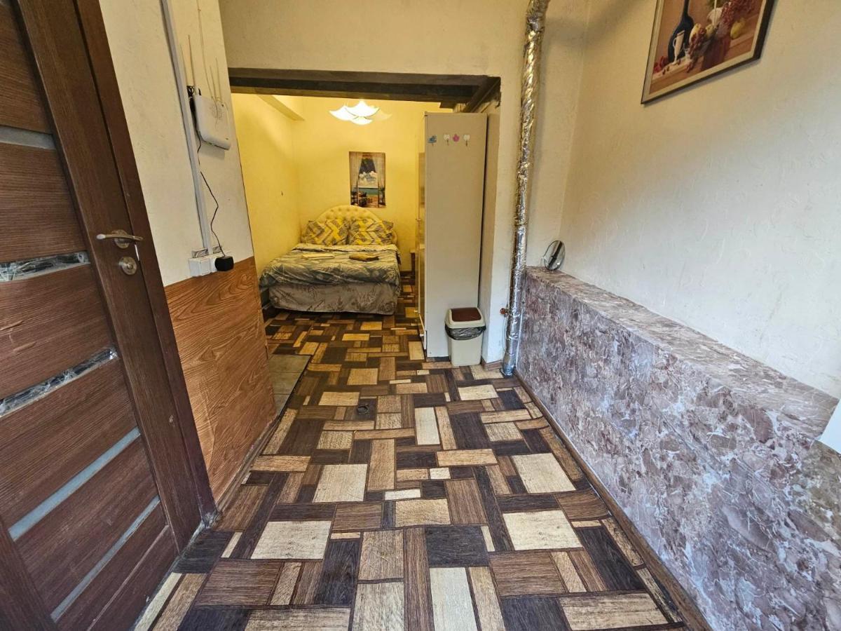 Cozy Studio In Yerevan'S Center Luaran gambar